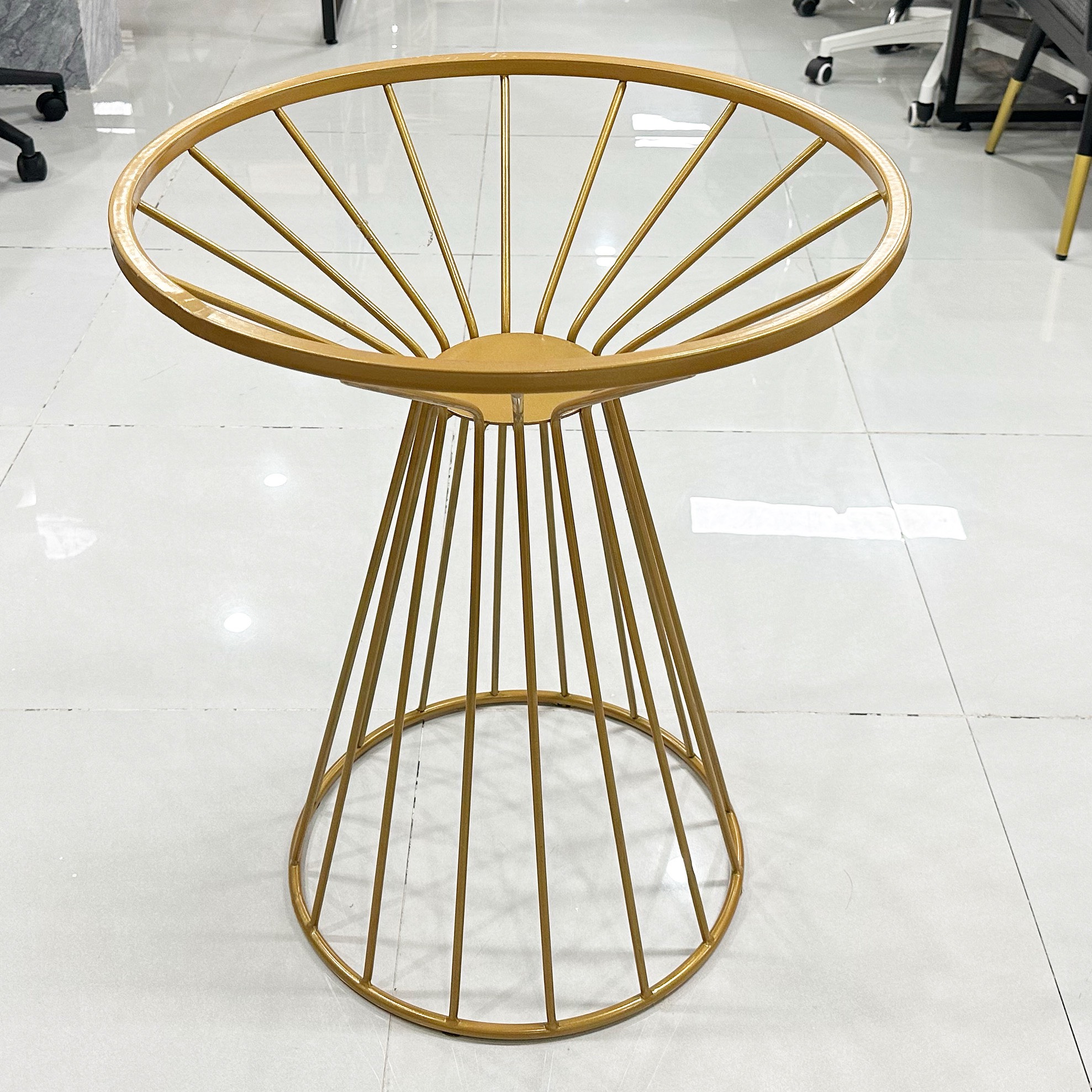 Chân bàn cafe cổ lọ sắt sơn vàng đồng CBC010 - Image 2